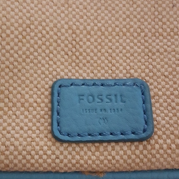 Fossil Blue and Tan Crossbody Bag - Picture 6 of 6
